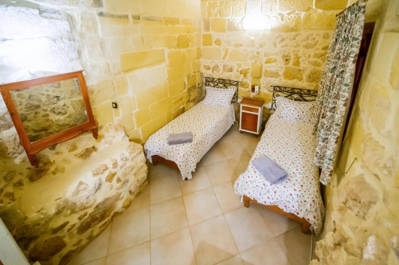 Steves Villas Villa ta Rosi Xagħra Exterior foto